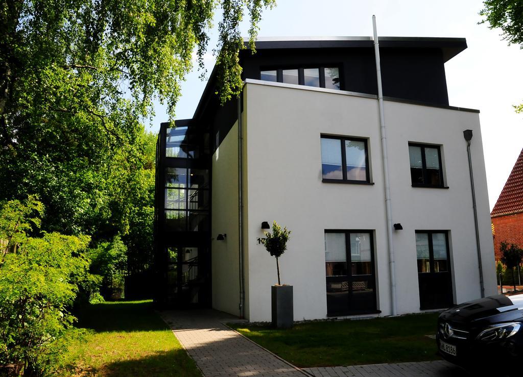 Hotel Blankenese ฮัมบูร์ก ภายนอก รูปภาพ