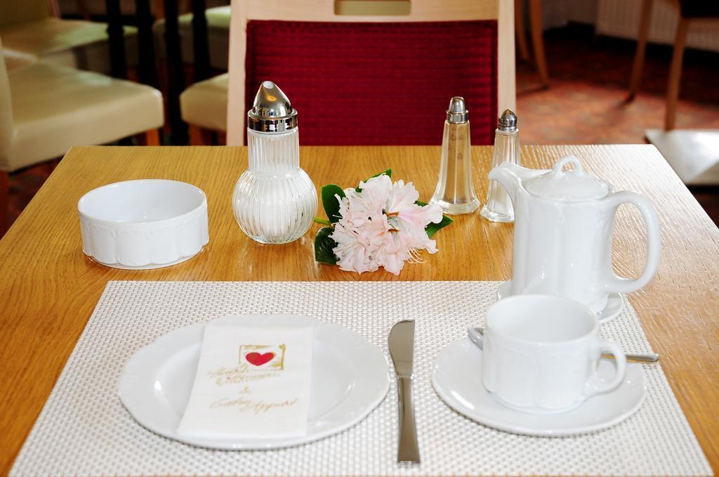 Hotel Blankenese ฮัมบูร์ก ภายนอก รูปภาพ