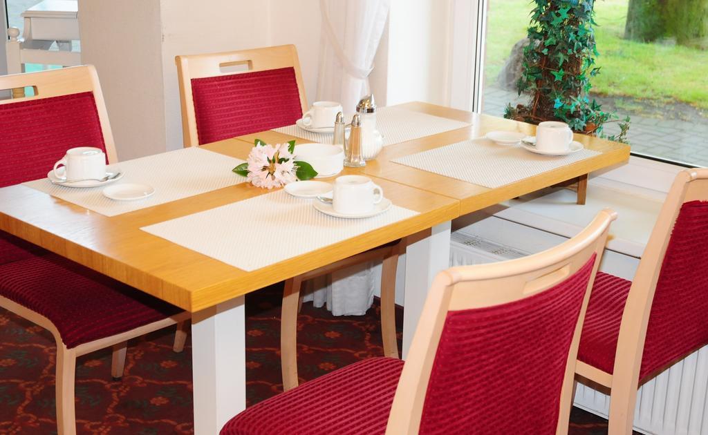 Hotel Blankenese ฮัมบูร์ก ภายนอก รูปภาพ